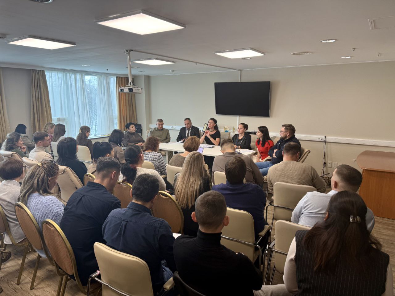 Теме Шумшу и патриотического туризма в рамках совещания с туроператорами был посвящен отдельный блок установочного совещания с туроператорами